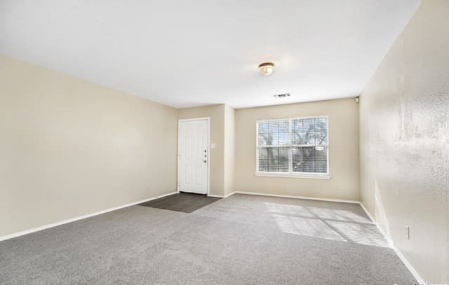 4-bedroom rental at 8615 Harvest Moon in San Antonio, TX — photo 2