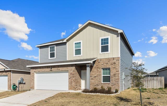 3-bedroom rental at 12603 Antilia in San Antonio, TX — photo 2