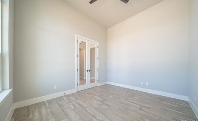 4-bedroom rental at 302 Venado Oaks in Castroville, TX — photo 3