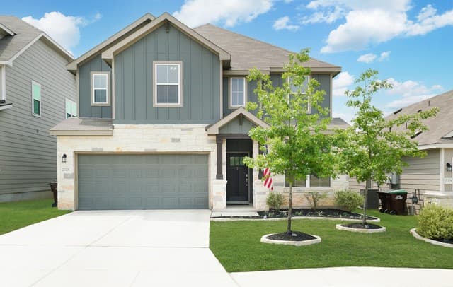 4-bedroom rental at 27325 Pollock Place in San Antonio, TX — photo 2