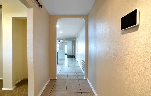 4-bedroom rental at 10514 Appaloosa Bay in San Antonio, TX — photo 5