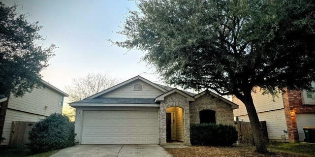 Home for sale at 8959 Scarlet Creek in Universal City, TX — photo 1