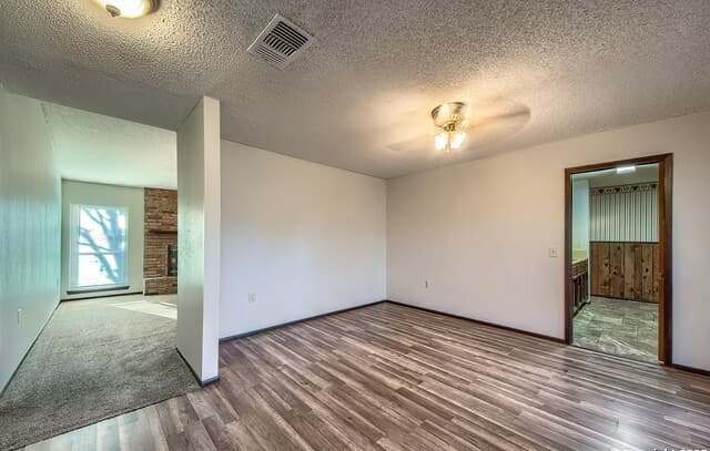 3-bedroom rental at 6113 Sun Dial in Leon Valley, TX — photo 4