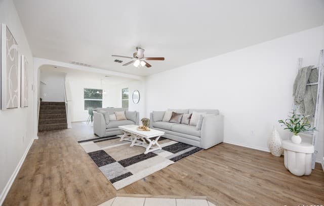 Home for sale at 423 Jockey in San Antonio, TX — photo 5