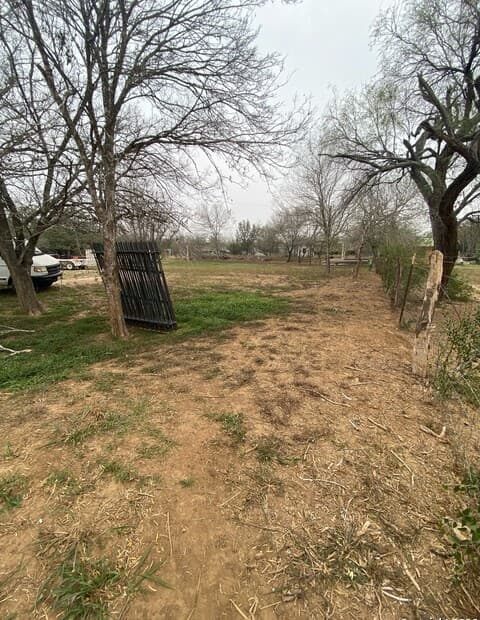 rental at 15570 Kilowatt in Elmendorf, TX — photo 1