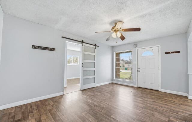 Home for sale at 126 Meadow Way in Converse, TX — photo 4