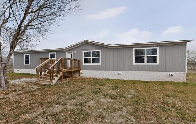 4-bedroom rental at 19124 La Gloria in Elmendorf, TX — photo 2