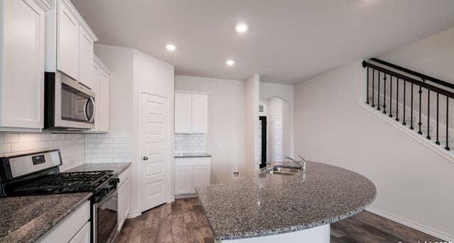 Home for sale at 20825 Stonework Spur in San Antonio, TX — photo 5