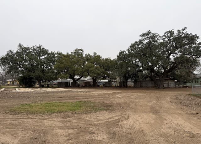rental at TBD Medina in LaCoste, TX — photo 4