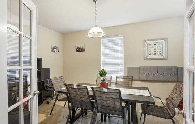 5-bedroom rental at 24514 Bliss Canyon in San Antonio, TX — photo 5