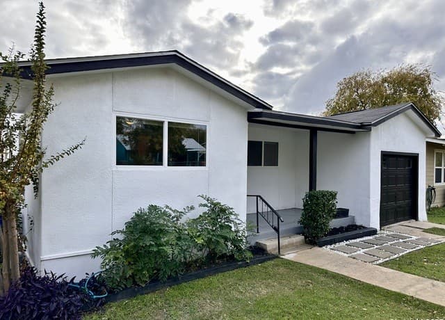 3-bedroom rental at 414 Clower in San Antonio, TX — photo 4