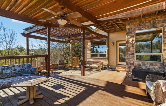 4-bedroom rental at 9623 Requa in Helotes, TX — photo 3