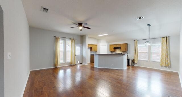 3-bedroom rental at 8010 Seminario in San Antonio, TX — photo 4