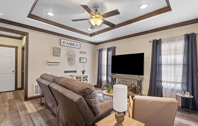 4-bedroom rental at 445 Savannah Ridge in Von Ormy, TX — photo 5