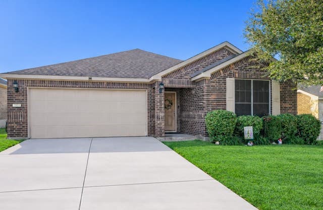 3-bedroom rental at 7514 Mission Tower in Boerne, TX — photo 1