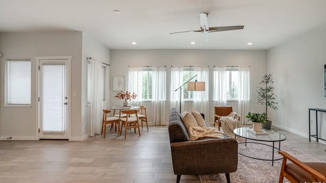 2-bedroom rental at 1226 Wyoming Unit 102 in San Antonio, TX — photo 5