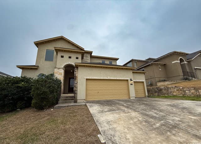 4-bedroom rental at 2930 Elm Tree Park in San Antonio, TX — photo 1