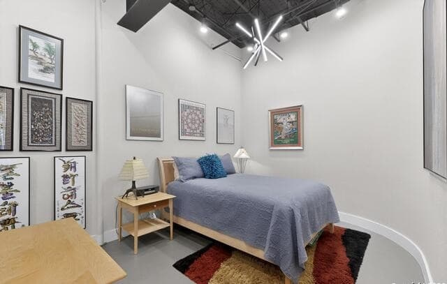 1-bedroom rental at 214 E Travis Unit 402 in San Antonio, TX — photo 5
