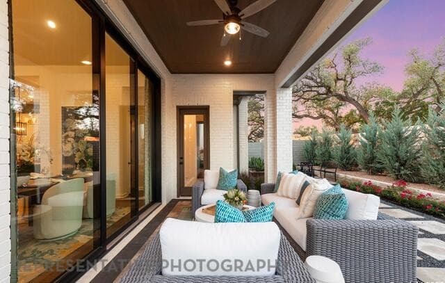 4-bedroom rental at 1110 Neria Loop in San Antonio, TX — photo 4