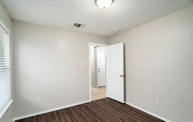 3-bedroom rental at 910 Trilby in San Antonio, TX — photo 5