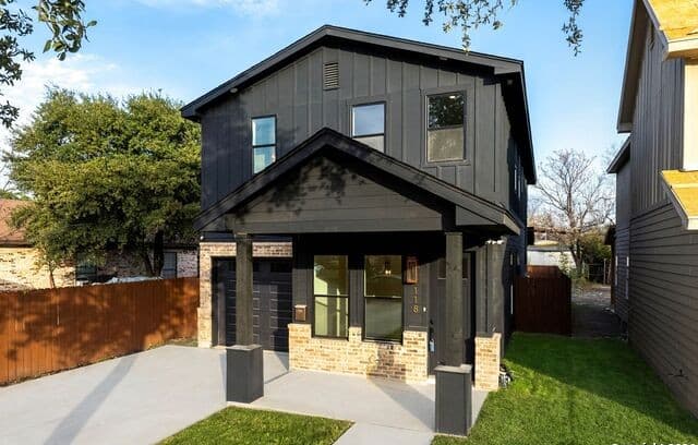 3-bedroom rental at 118 San Antonio Blvd in San Antonio, TX — photo 3