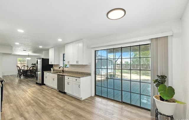 3-bedroom rental at 12912 Homeside Hollow in Schertz, TX — photo 5