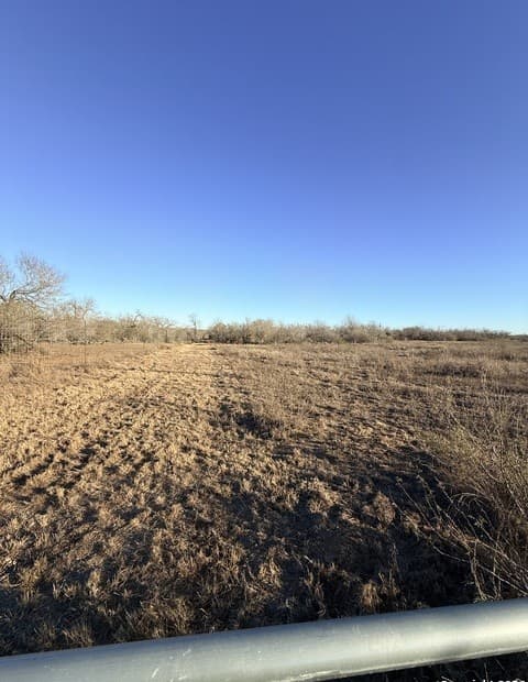 rental at 6093 Leal in Pleasanton, TX — photo 4