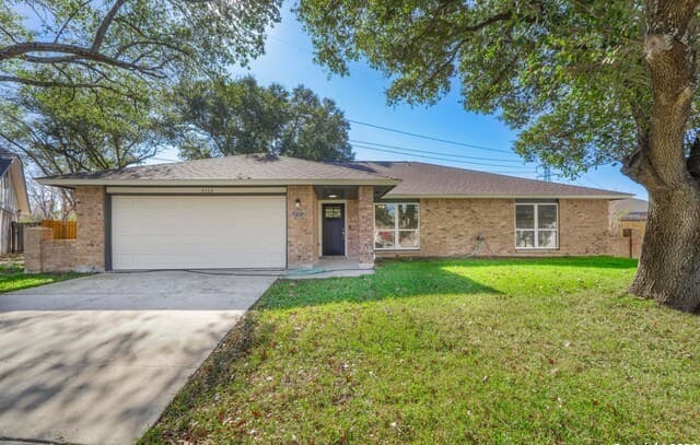 4-bedroom rental at 3330 Sackville Dr in San Antonio, TX — photo 1