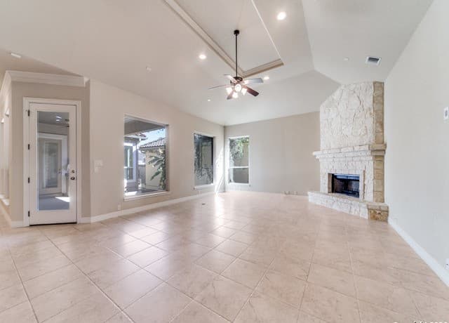 Home for sale at 19538 Brooke Place in San Antonio, TX — photo 5