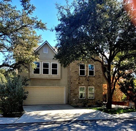 4-bedroom rental at 2410 Melrose Canyon Dr. in San Antonio, TX — photo 2