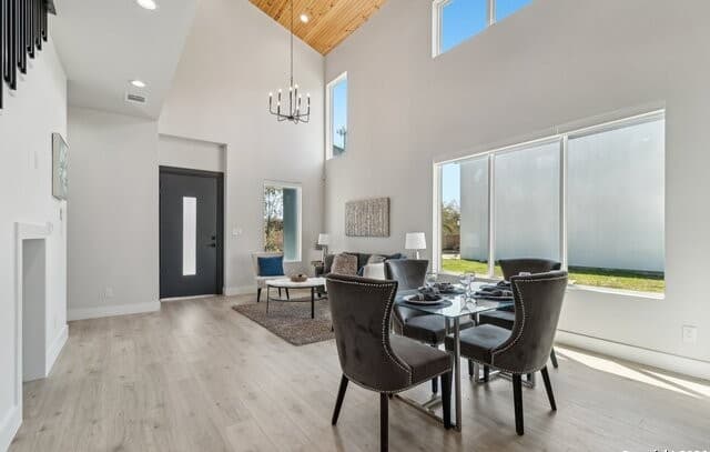 3-bedroom rental at 2535 Manor Heights in San Antonio, TX — photo 5