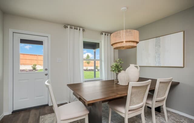 4-bedroom rental at 432 Raven Row in Marion, TX — photo 3
