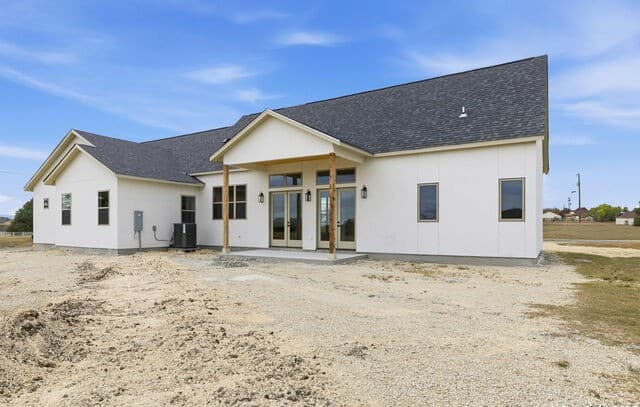 3-bedroom rental at 470 Pr 1519 in Bandera, TX — photo 5