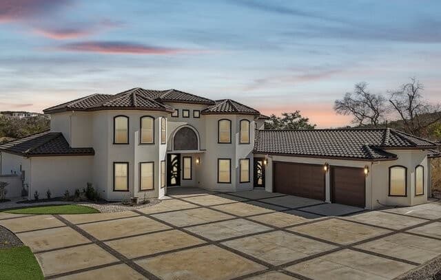 4-bedroom rental at 10014 Ivory in San Antonio, TX — photo 1