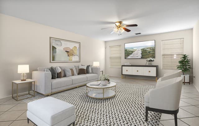 4-bedroom rental at 25035 Longbranch Run in San Antonio, TX — photo 3