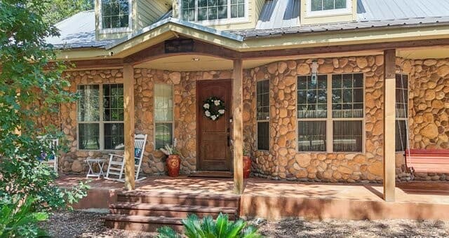 4-bedroom rental at 108 Estates in La Vernia, TX — photo 2