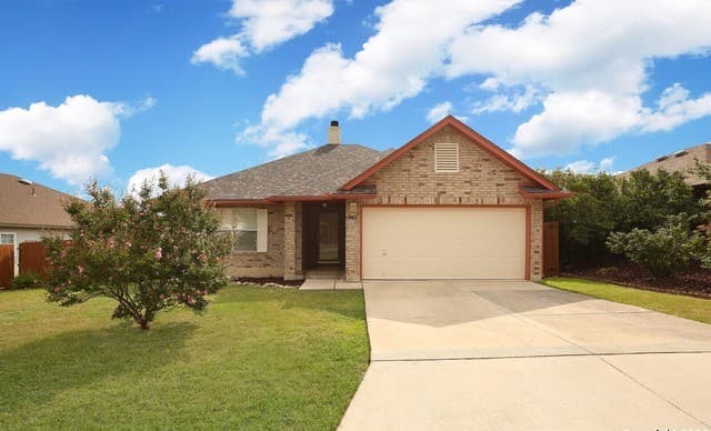 3-bedroom rental at 7142 Teton Ridge in San Antonio, TX — photo 1