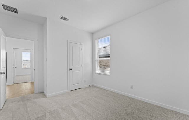 4-bedroom rental at 2331 Fort Davis Pass in Marion, TX — photo 4