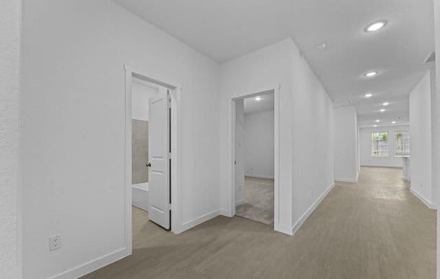 4-bedroom rental at 2299 Fort Davis Pass in Marion, TX — photo 2