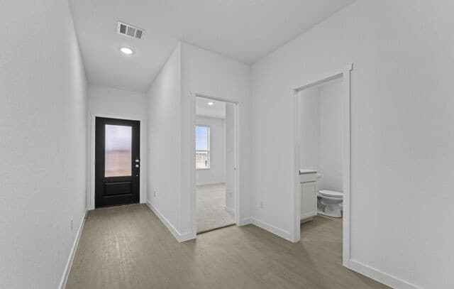 4-bedroom rental at 2299 Fort Davis Pass in Marion, TX — photo 5