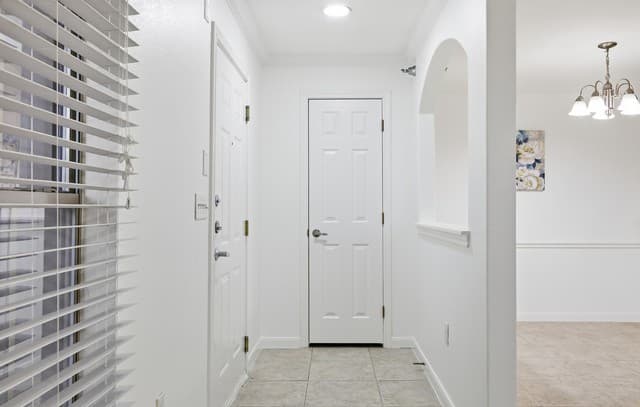 3-bedroom rental at 7323 Snowden Rd Unit 1304 in San Antonio, TX — photo 4