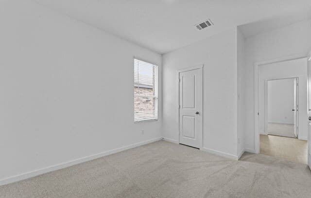 4-bedroom rental at 4986 Mission Tejas Road in Marion, TX — photo 4