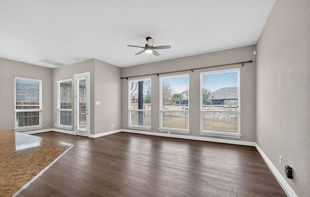 4-bedroom rental at 616 Padova in Cibolo, TX — photo 4