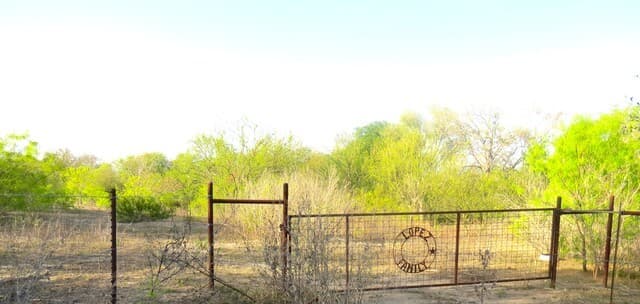 rental at TBD Fm 471 in Natalia, TX — photo 1
