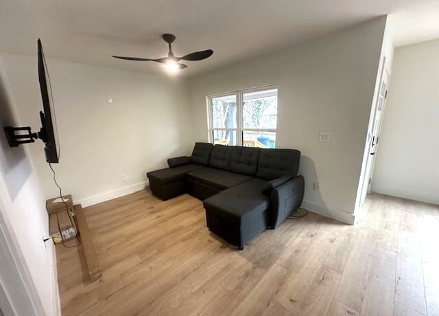 3-bedroom rental at 229 Allensworth in San Antonio, TX — photo 3