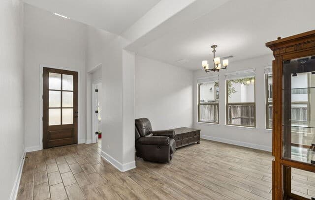 4-bedroom rental at 29023 Front Gate in Boerne, TX — photo 5