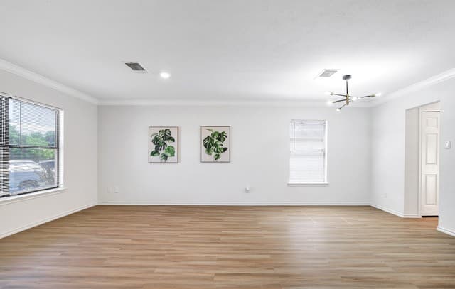 4-bedroom rental at 9874 Alexa in San Antonio, TX — photo 4