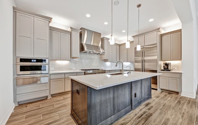 3-bedroom rental at 23350 Grande Vista in San Antonio, TX — photo 2