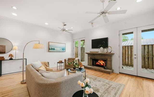 Home for sale at 137 Saint Dennis Unit 137 in San Antonio, TX — photo 2