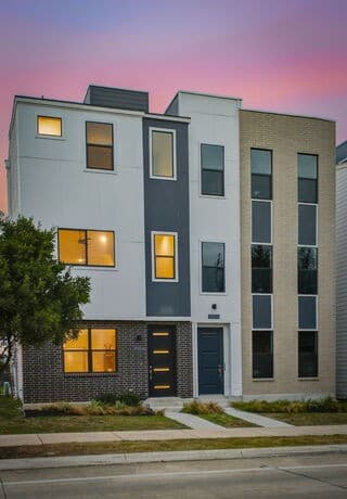 2-bedroom rental at 7922 Kennedy Hill Unit 1 in San Antonio, TX — photo 3
